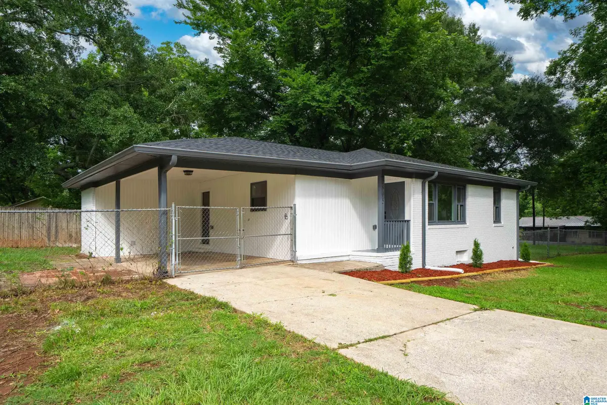 2805 20TH STREET N, Hueytown, AL 35023 - #1