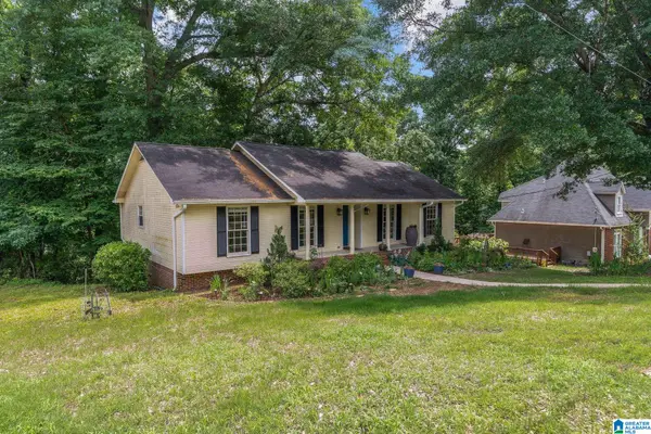 2408 CRESTDALE CIRCLE, Hoover, AL 35216