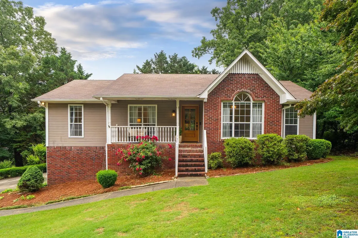 205 OAK CIRCLE, Trussville, AL 35173 - #1