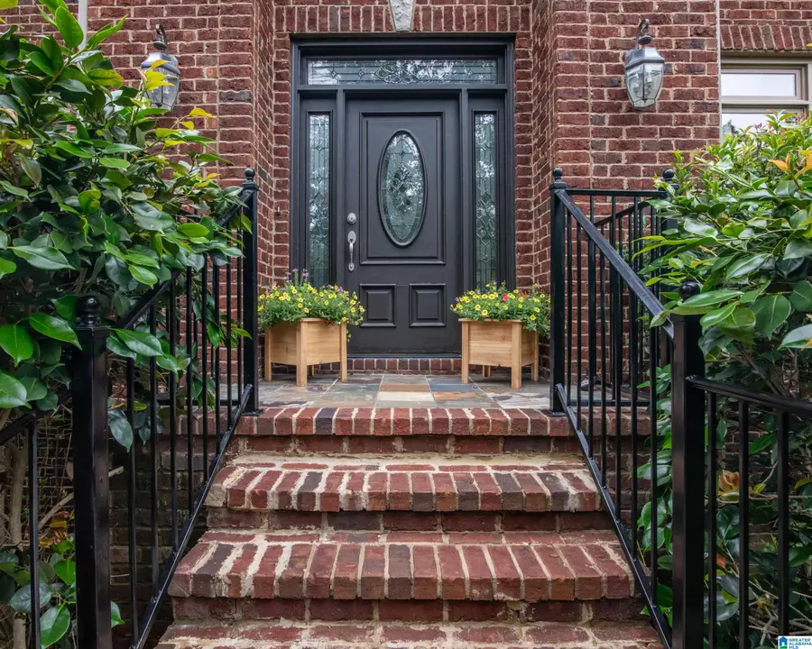 132 SPRING ROAD, Birmingham, AL 35242 - #2