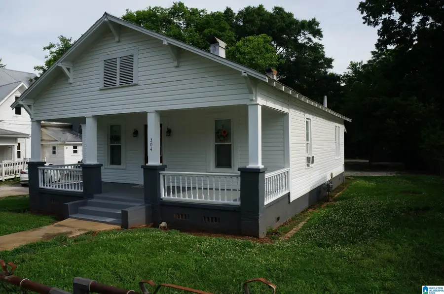 304 E 3RD STREET, Sylacauga, AL 35150 - #3