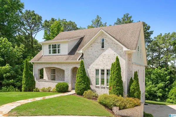 3532 LYNNGATE CIRCLE, Hoover, AL 35216