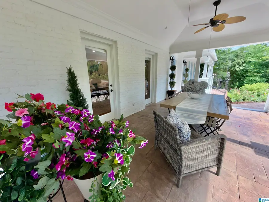 2557 MOUNTAIN WOODS DRIVE, Vestavia Hills, AL 35216 - #3