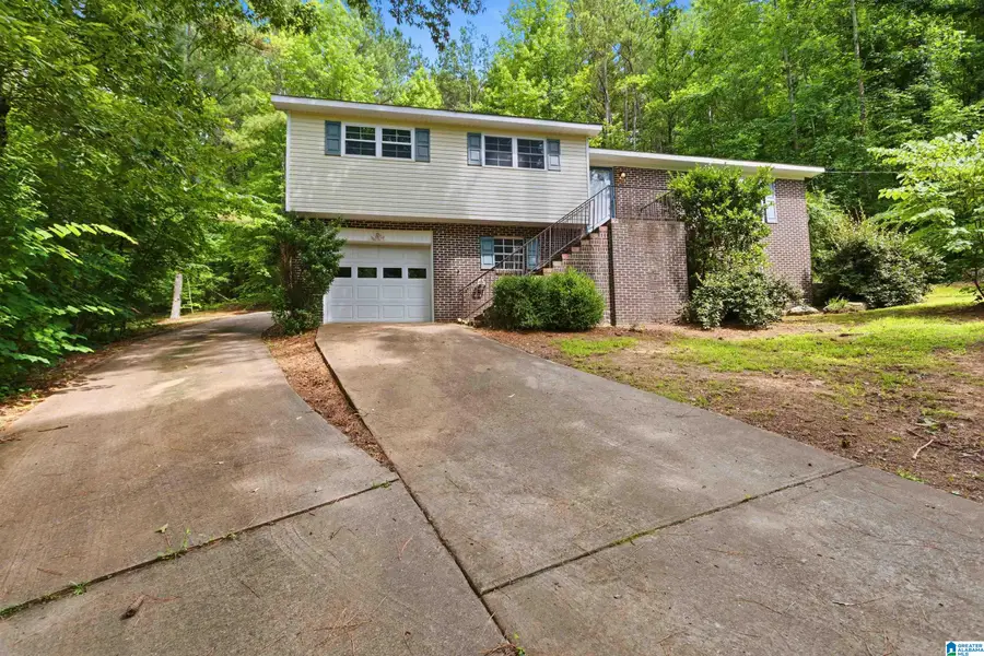 215 OAK RIDGE DRIVE, Oneonta, AL 35121 - #3
