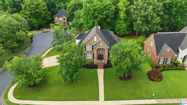 5203 CEDAR TRACE CIRCLE, Hoover, AL 35244