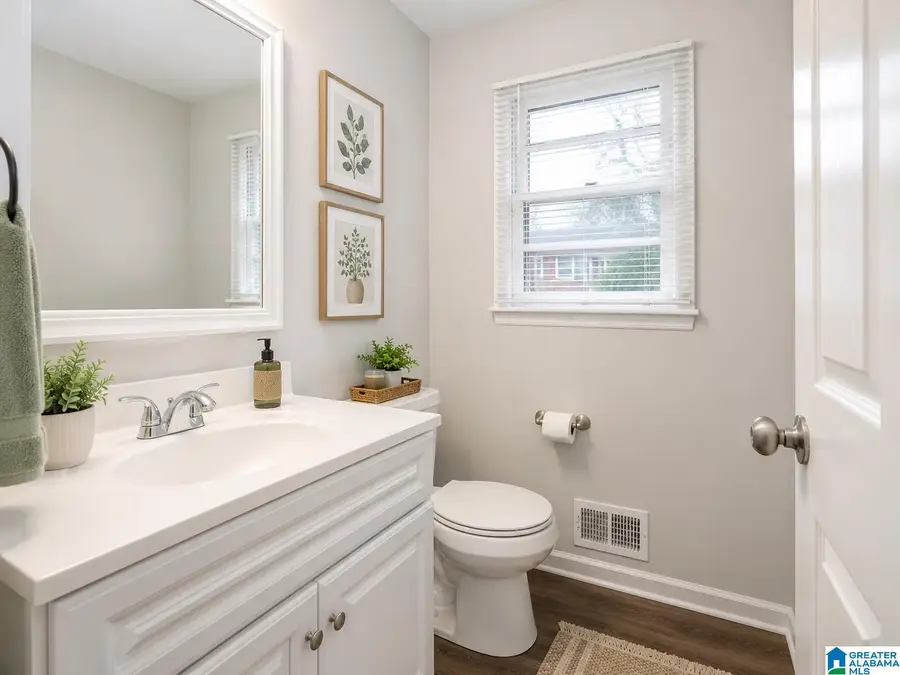 905 GLEN OAKS CIRCLE, Fairfield, AL 35064 - #3