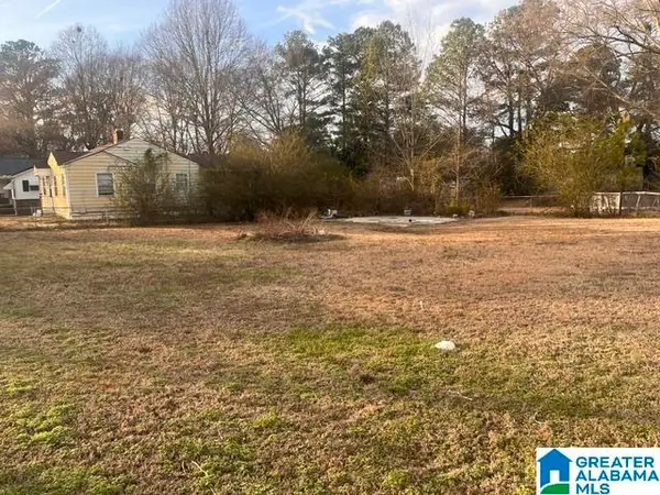 40 AVENUE B, Anniston, AL 36206