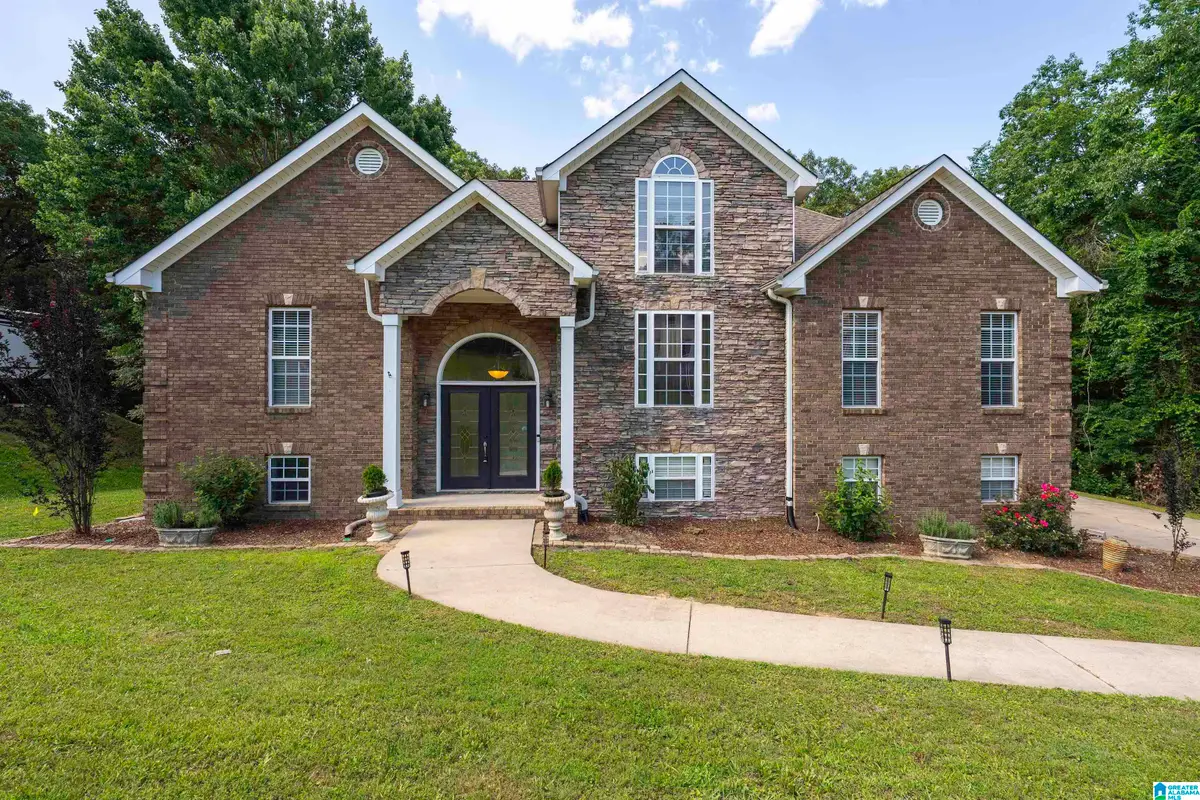 305 FOREST PARKWAY, Alabaster, AL 35007 - #1