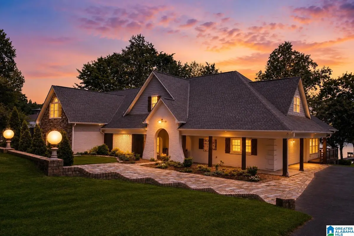 258 COUNTY ROAD 473, Clanton, AL 35046 - #1