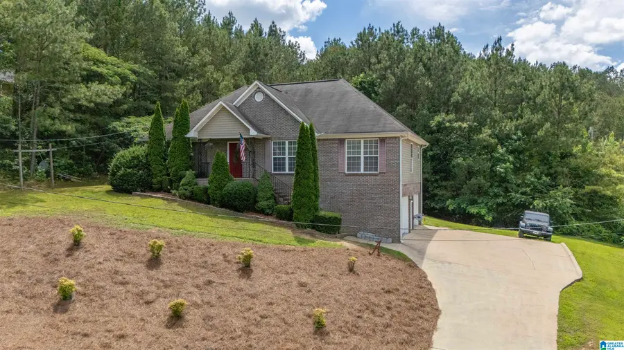 34 OAKBROOK CIRCLE, Cleveland, AL 35049 - #2