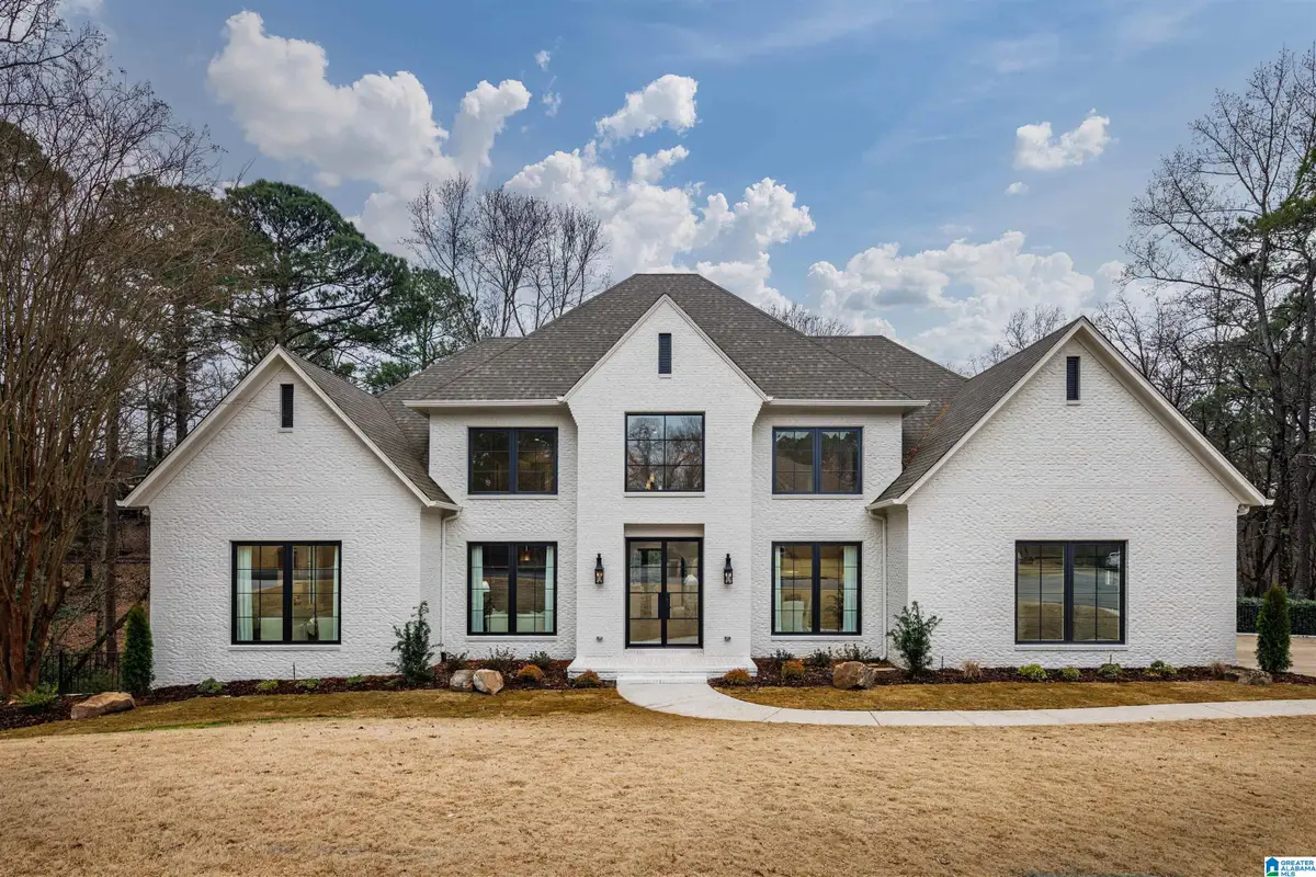 2105 LONGLEAF CIRCLE, Vestavia Hills, AL 35216 - #1