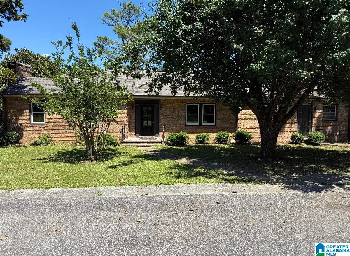104 W HIGHLAND DRIVE, Vincent, AL 35178 - #1