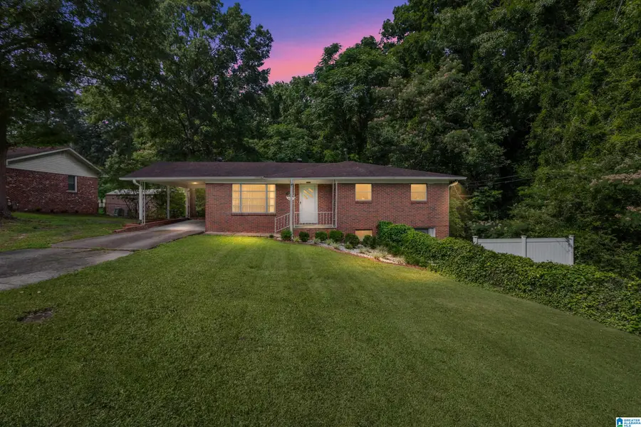 5321 HIGHLAND AVENUE, Adamsville, AL 35005 - #2