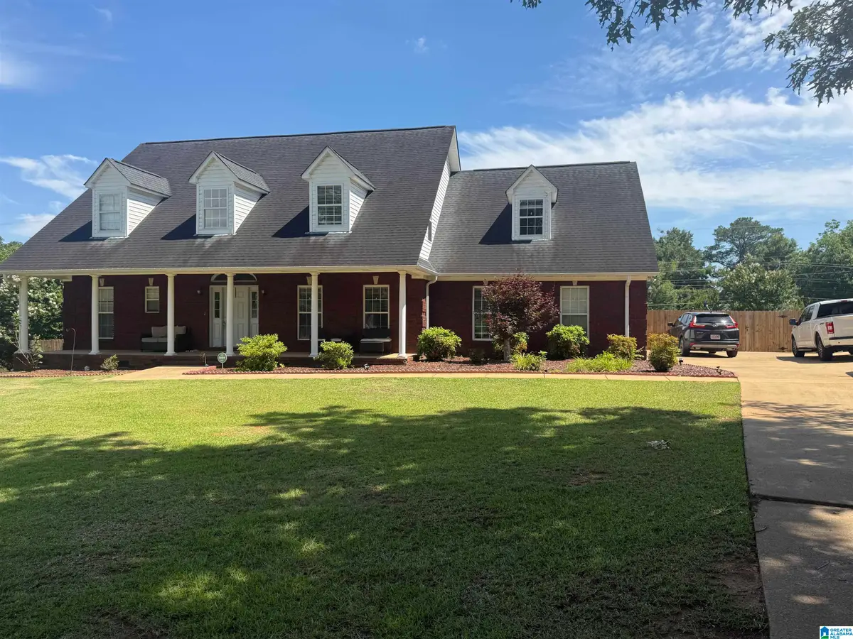 1813 PLEASANT RIDGE DRIVE, Sylacauga, AL 35150 - #1
