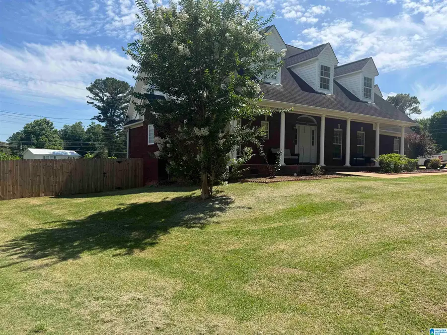 1813 PLEASANT RIDGE DRIVE, Sylacauga, AL 35150 - #2