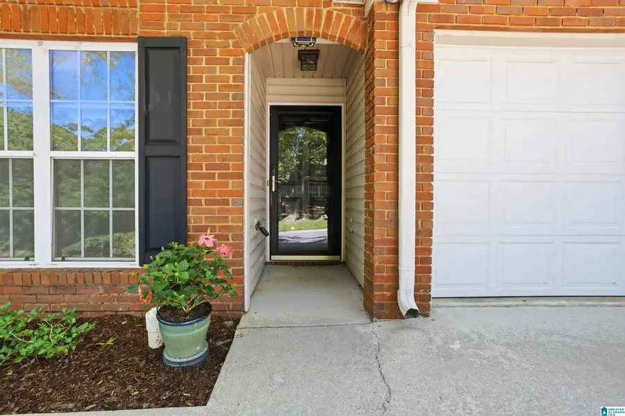 104 HAYESBURY COURT, Pelham, AL 35124 - #2