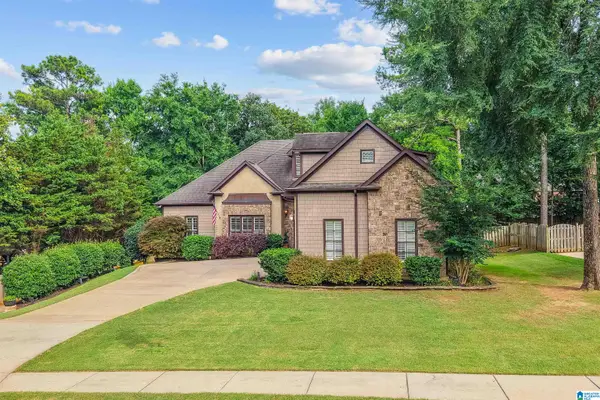 208 STERLING GATE LANE, Alabaster, AL 35007
