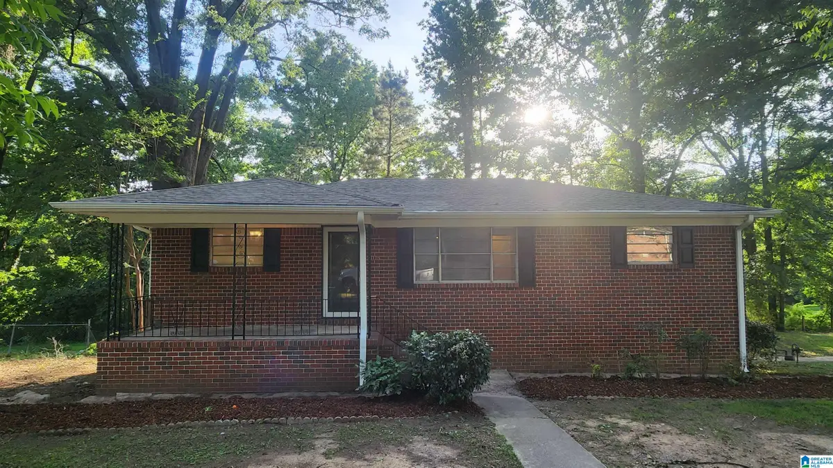 105 BEECHWOOD AVENUE, Hueytown, AL 35023 - #1
