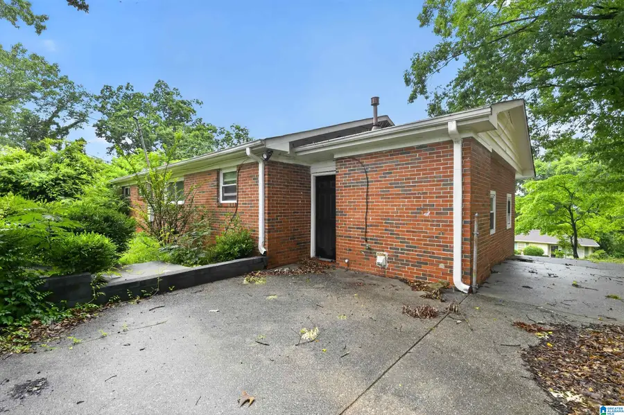616 CAROLYN COURT, Birmingham, AL 35206 - #3