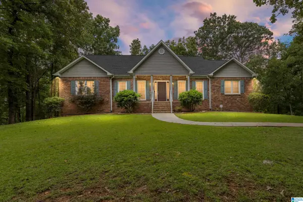 205 CHESTNUT CIRCLE, Alabaster, AL 35007