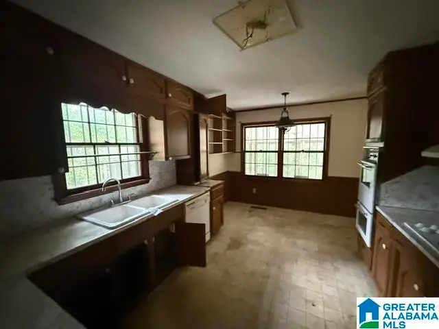 749 FORESTWOOD ROAD, Birmingham, AL 35214 - #3