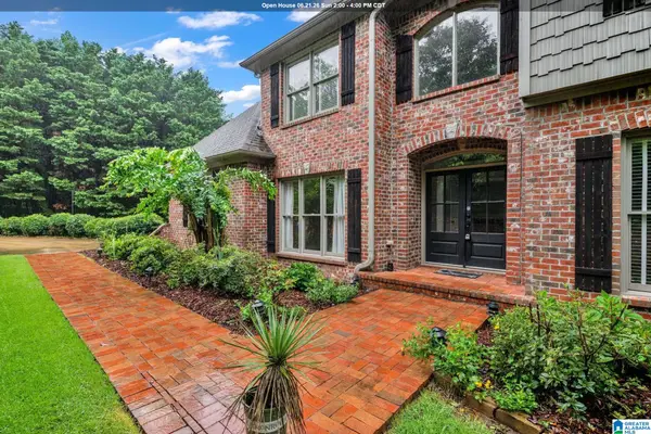 394 GREYSTONE GLEN CIRCLE, Hoover, AL 35242