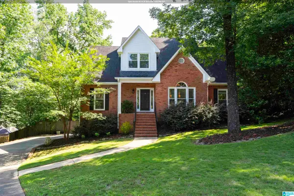 1504 SHADES POINTE CIRCLE, Hoover, AL 35244