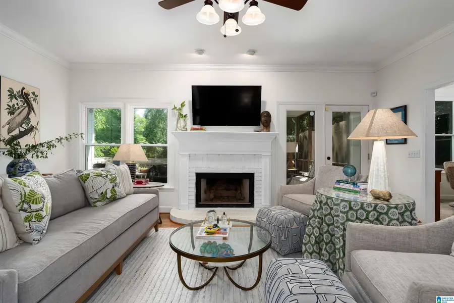 1504 SHADES POINTE CIRCLE, Hoover, AL 35244 - #2