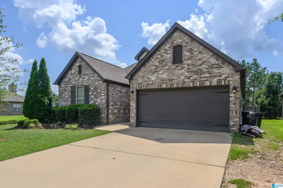 1045 PINE VALLEY DRIVE, Calera, AL 35040 - #2
