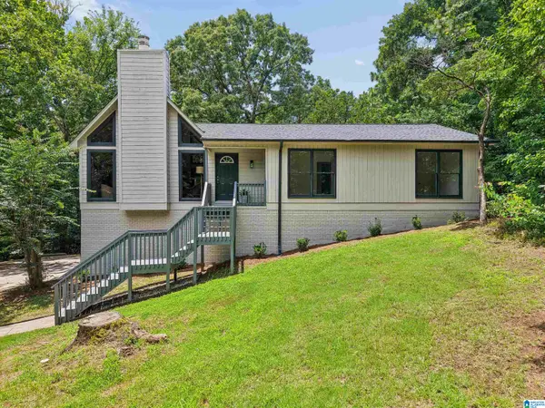 112 WHITECAP CIRCLE, Alabaster, AL 35007