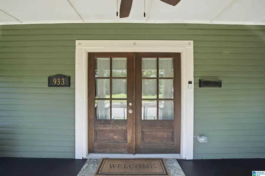 933 52ND WAY N, Birmingham, AL 35212 - #2