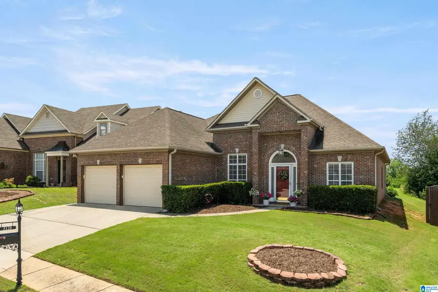 5128 OVERLOOK CIRCLE, Bessemer, AL 35022 - #2