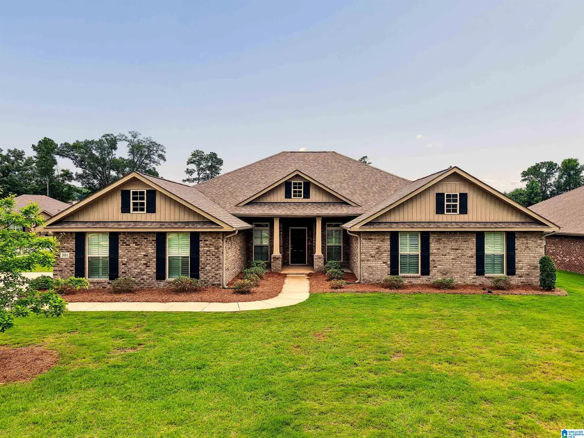 301 TUPELO TRAIL, Alabaster, AL 35007 - #1
