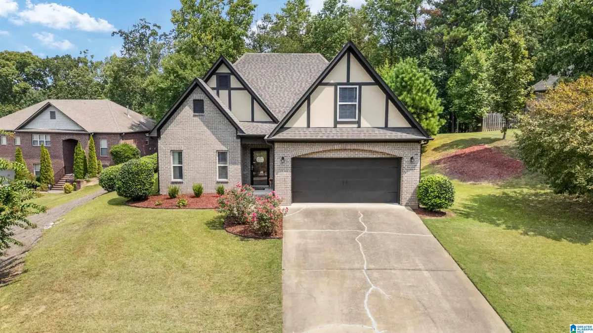 565 FULTONBROOK DRIVE, Fultondale, AL 35068 - #1