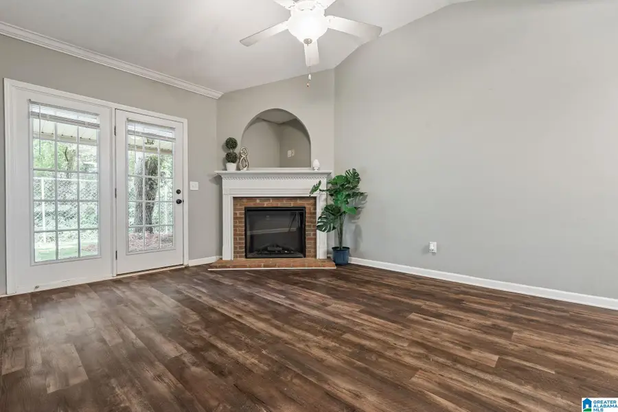 127 HAYESBURY LANE, Pelham, AL 35124 - #2