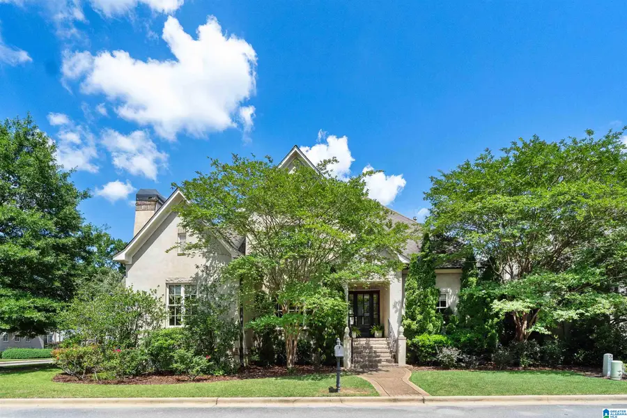 3759 VILLAGE LANE, Mountain Brook, AL 35223 - #2