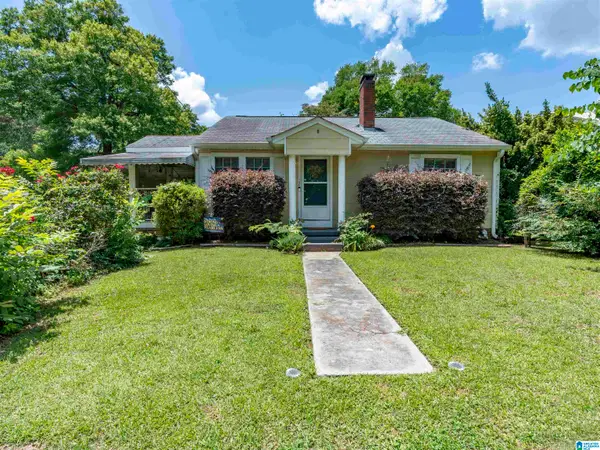 130 VINES AVENUE, Hueytown, AL 35023