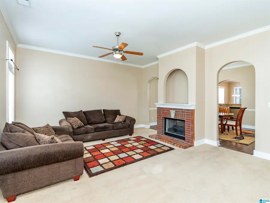 6246 S CLUBVIEW CIRCLE, Bessemer, AL 35022 - #2