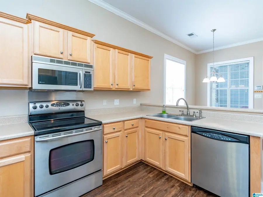 6246 S CLUBVIEW CIRCLE, Bessemer, AL 35022 - #3