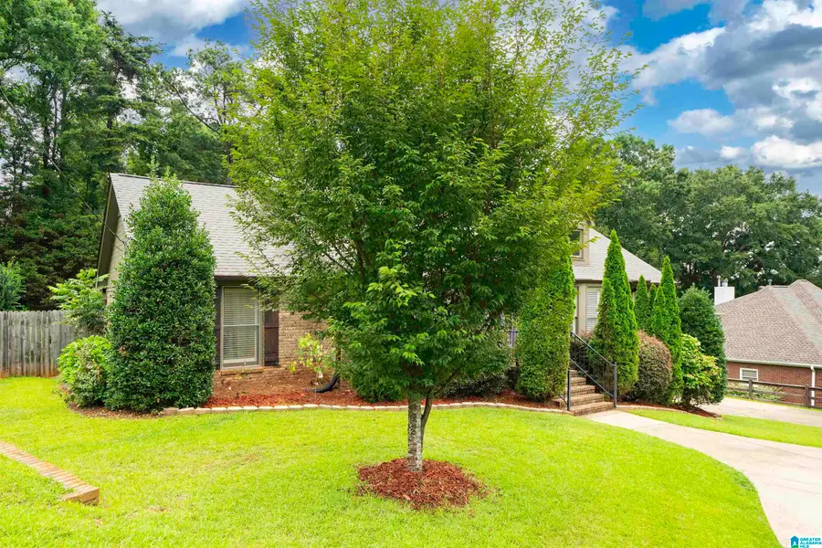 303 BRADFORD CIRCLE, Trussville, AL 35173 - #3