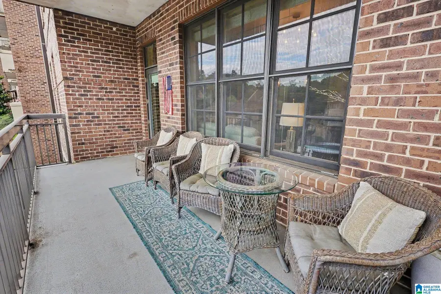 1040 BROADWAY PARK, Homewood, AL 35209 - #2