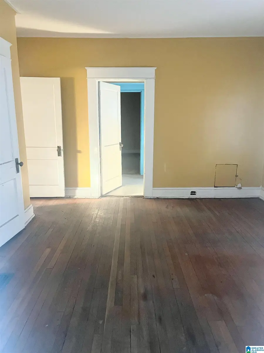 5142 HILLSIDE DRIVE, Fairfield, AL 35064 - #3