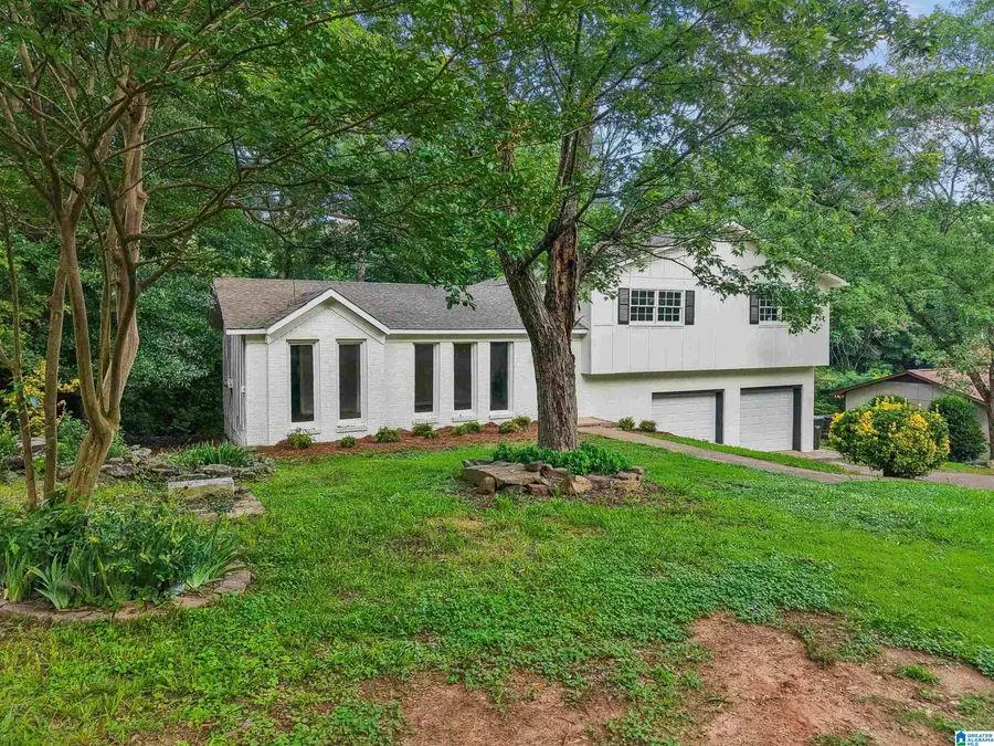 1653 5TH PLACE NW, Center Point, AL 35215 - #3