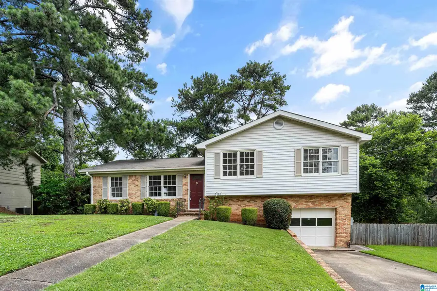1224 KRIN AVENUE, Birmingham, AL 35213 - #2