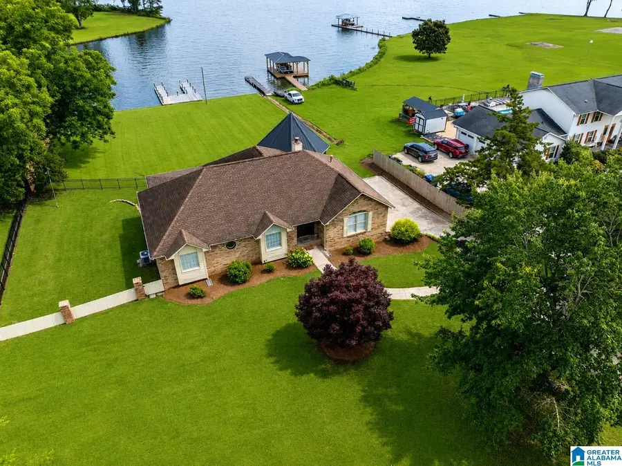 126 AMITOLA DRIVE, Cropwell, AL 35054 - #2