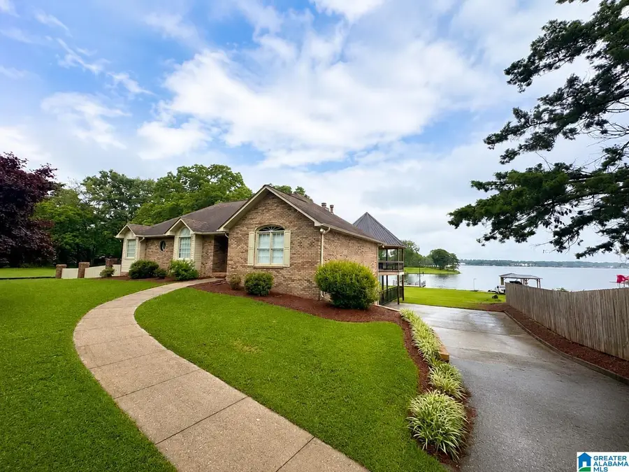 126 AMITOLA DRIVE, Cropwell, AL 35054 - #3