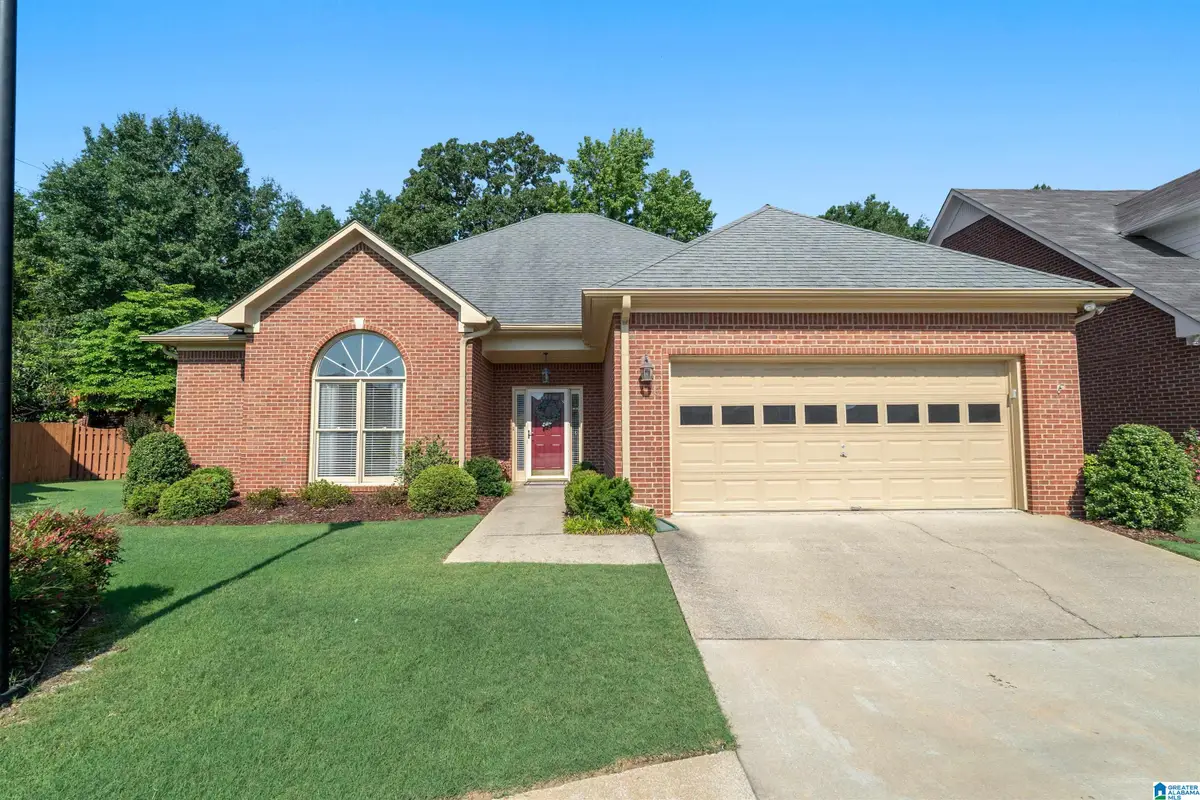 203 BEAVER CREST, Pelham, AL 35124 - #1