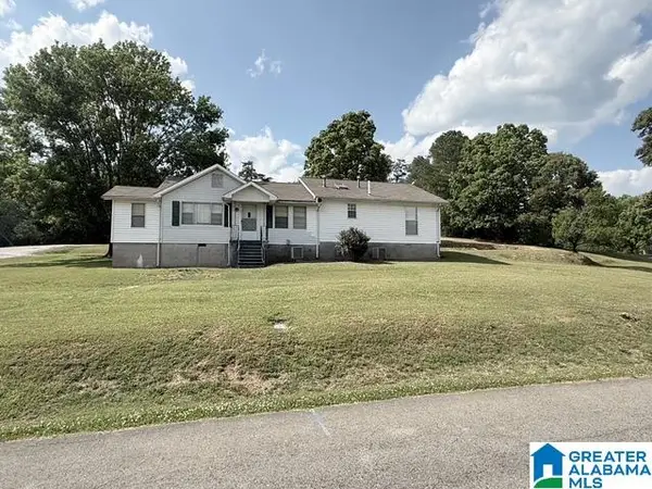 130 15TH AVENUE SE, Graysville, AL 35073