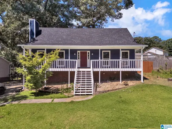 625 OLDE TOWNE LANE, Alabaster, AL 35007