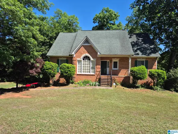 1729 MONTEAGLE DRIVE, Hoover, AL 35244